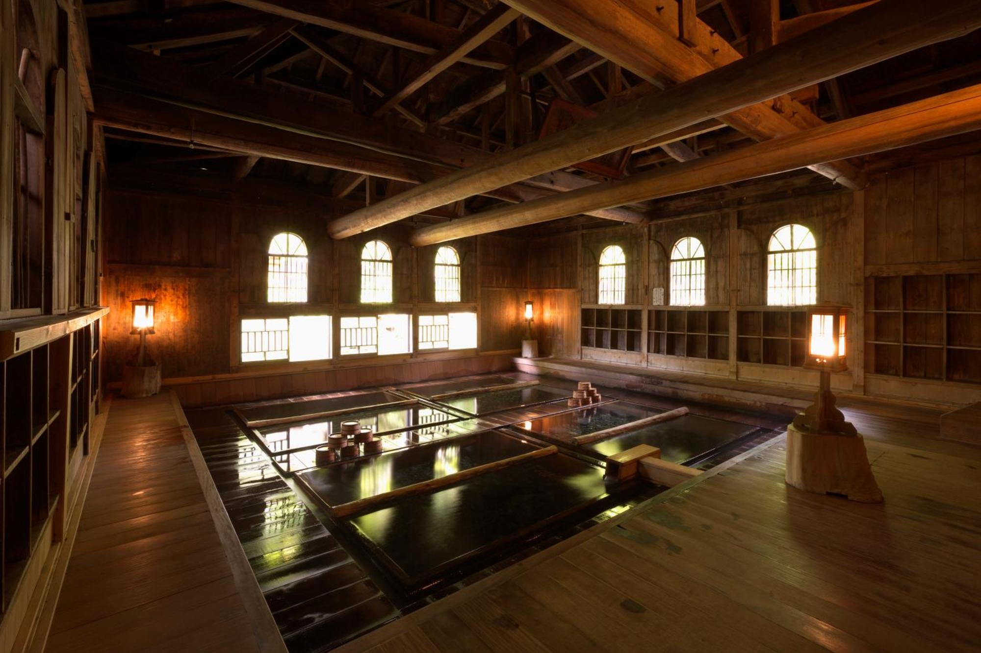 Отель Houshi Onsen Chojukan Минаками Экстерьер фото