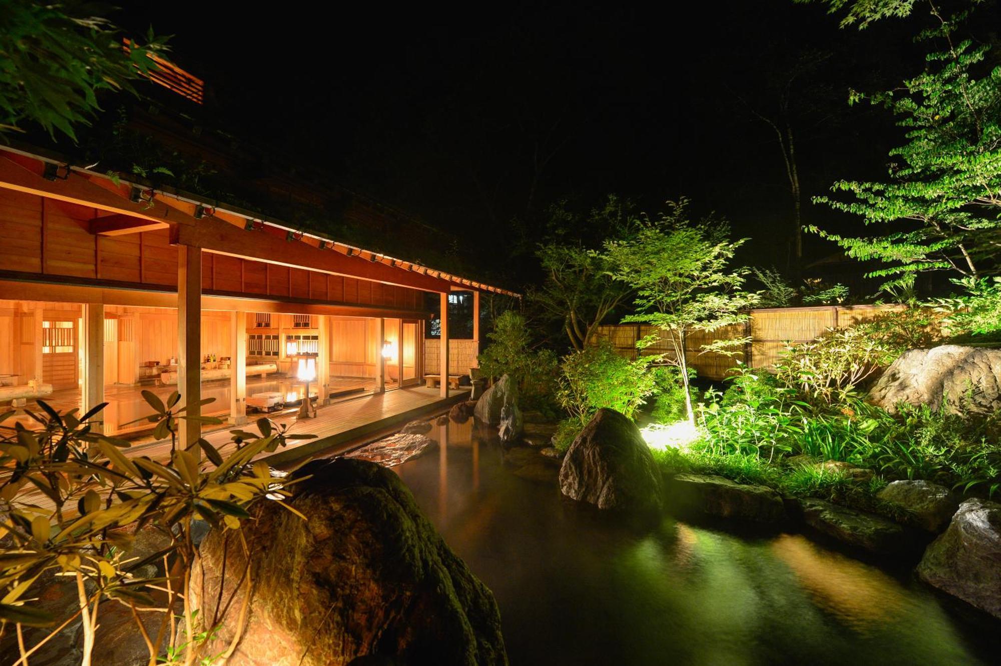 Отель Houshi Onsen Chojukan Минаками Экстерьер фото